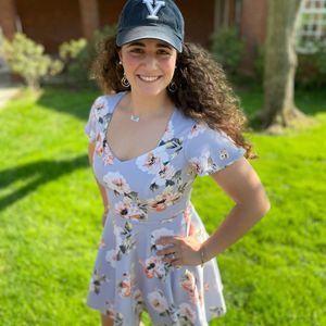 Meet your Posher, Christina